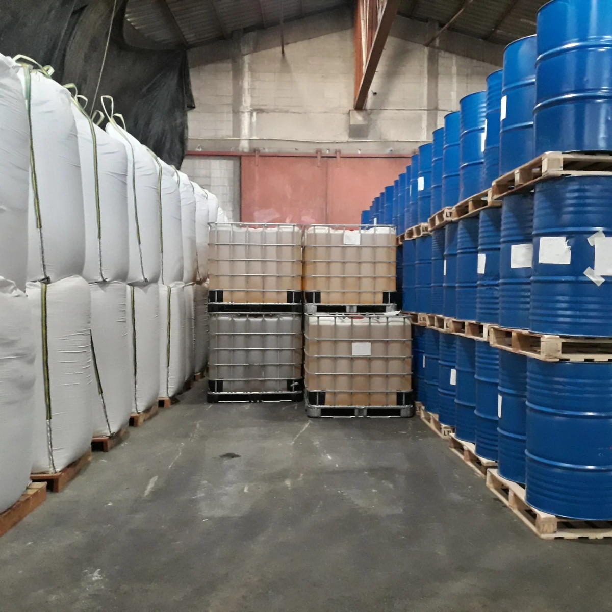 Dangerous goods documentation and UN number verification coordinated by USL