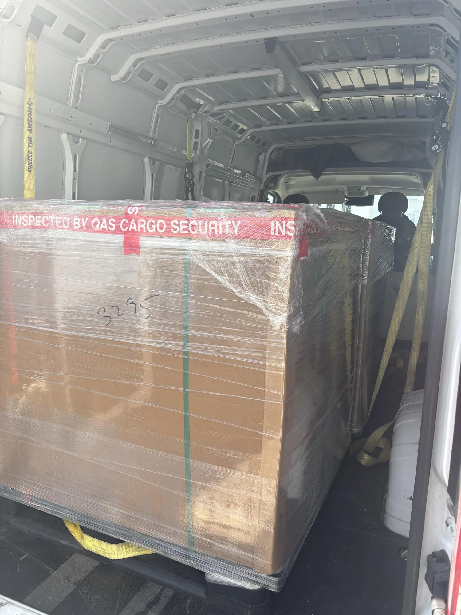 Universal Shipping & Logistics Inc. customer support