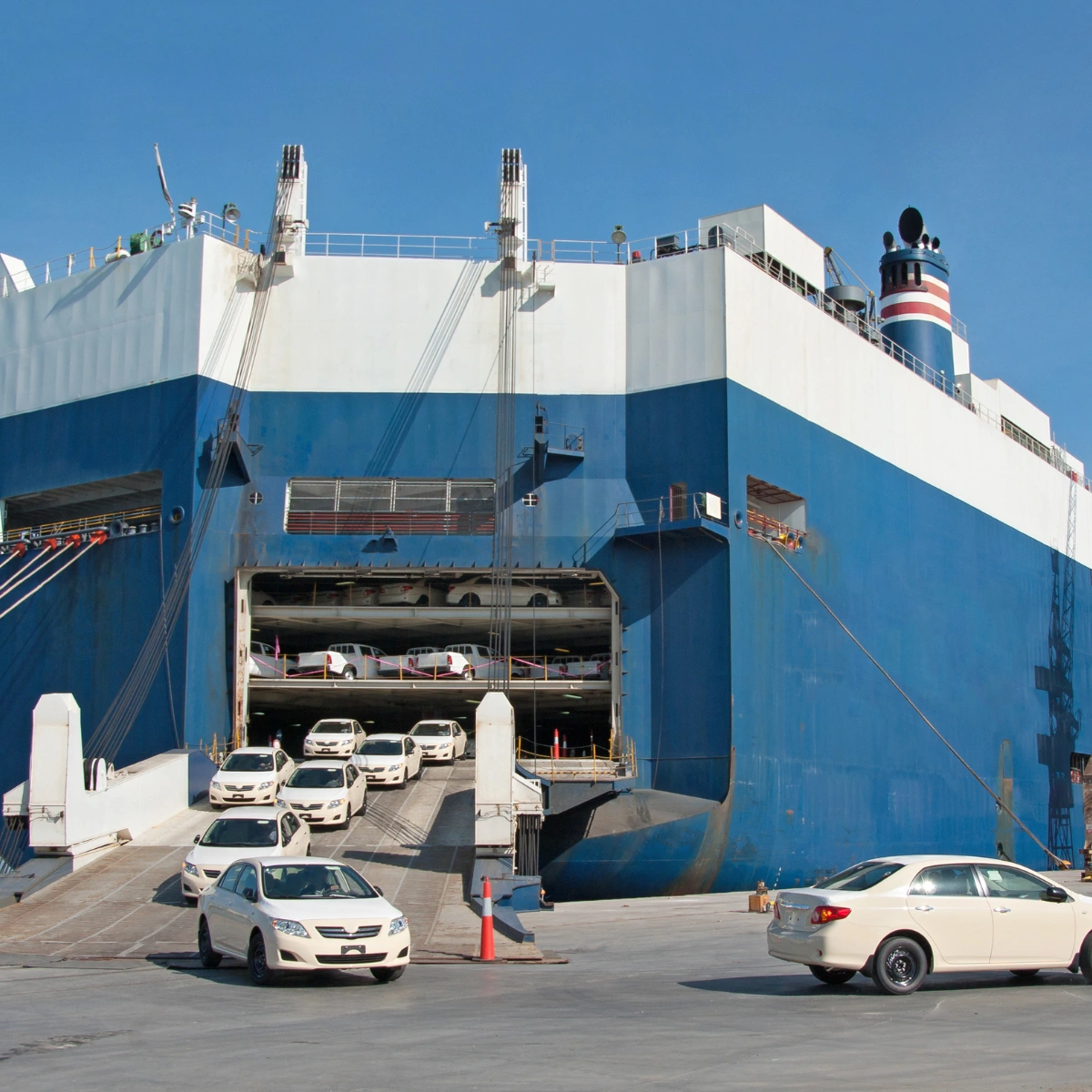 Automotive parts shipping coordinated by USL