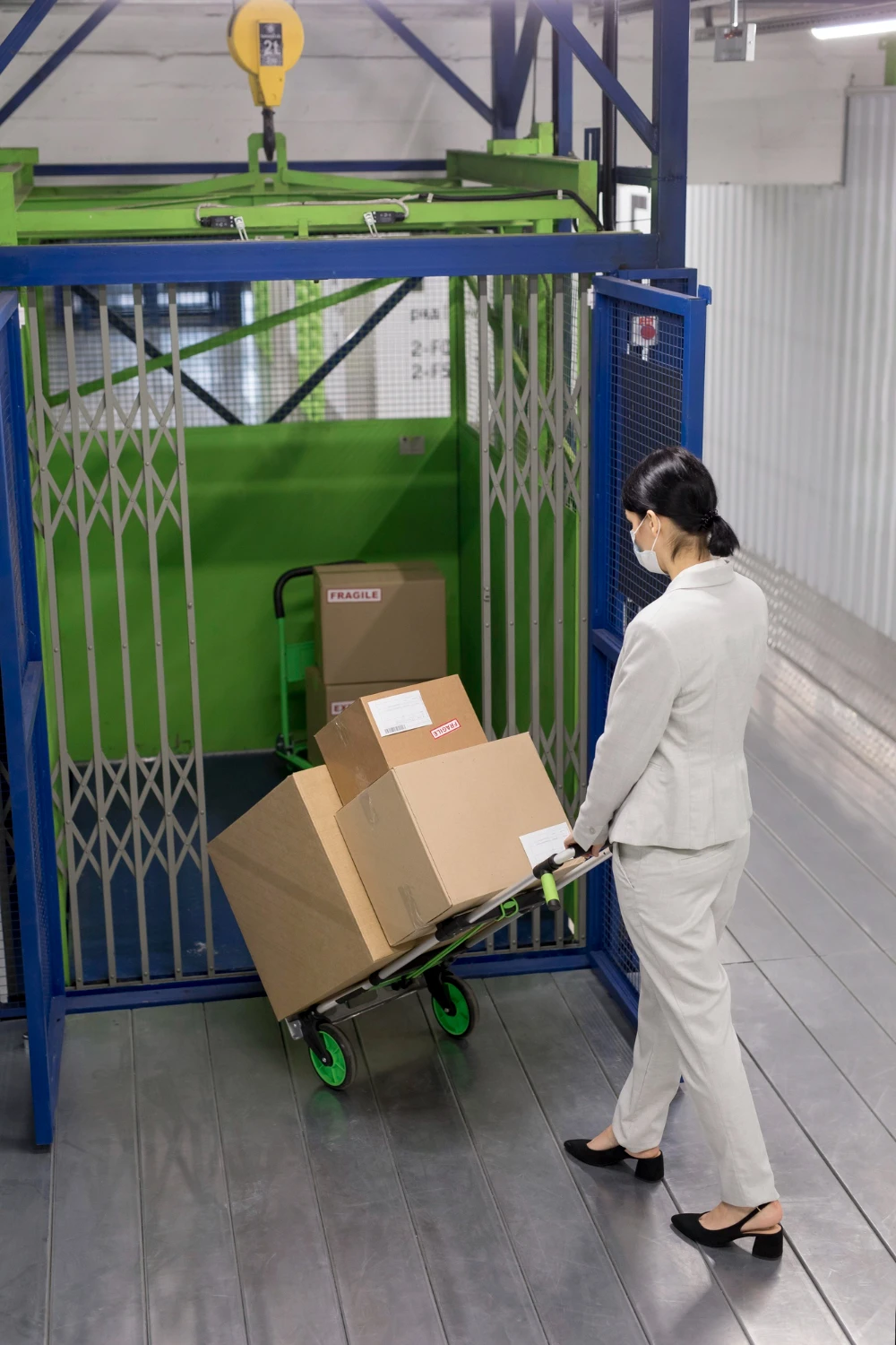 Medical logistics services provided by USL with cold chain monitoring